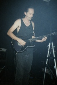 mike at a show in richmond in 1995